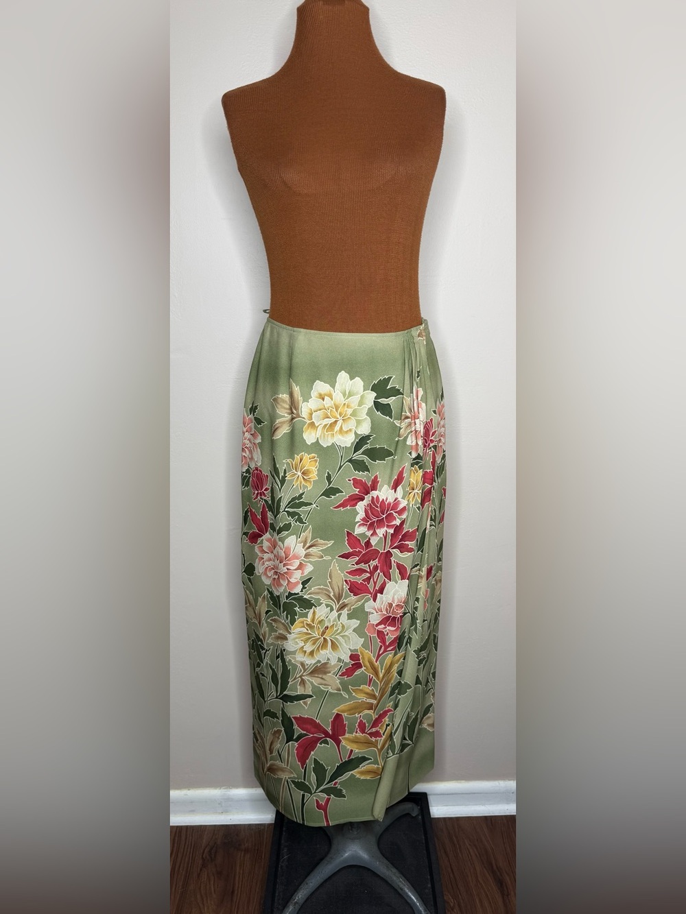 Talbots Silk Vintage Green Floral Maxi Skirt Faux Wrap Size 4
